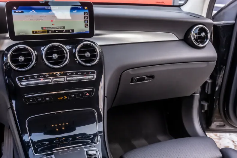 Mercedes-Benz GLC din 2021 cu 99.900 km - oferta MER171430 - foto 17