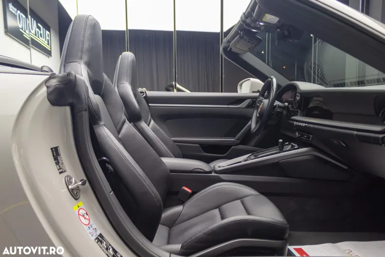 Porsche 911 din 2021 cu 31.200 km - oferta POR171436 - foto 23