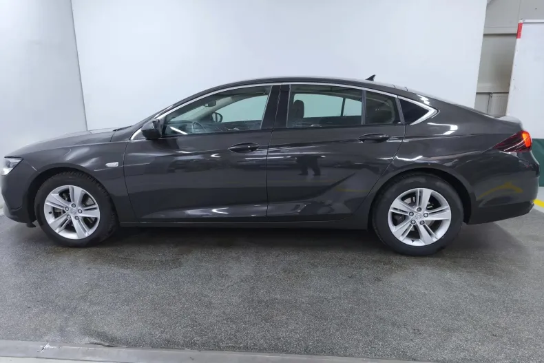 Opel Insignia din 2021 cu 129.000 km - oferta OPE171440 - foto 2