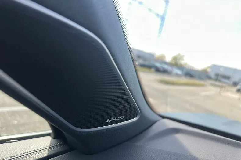 Volkswagen Touareg din 2025 cu 9.250 km - oferta VOL171442 - foto 26