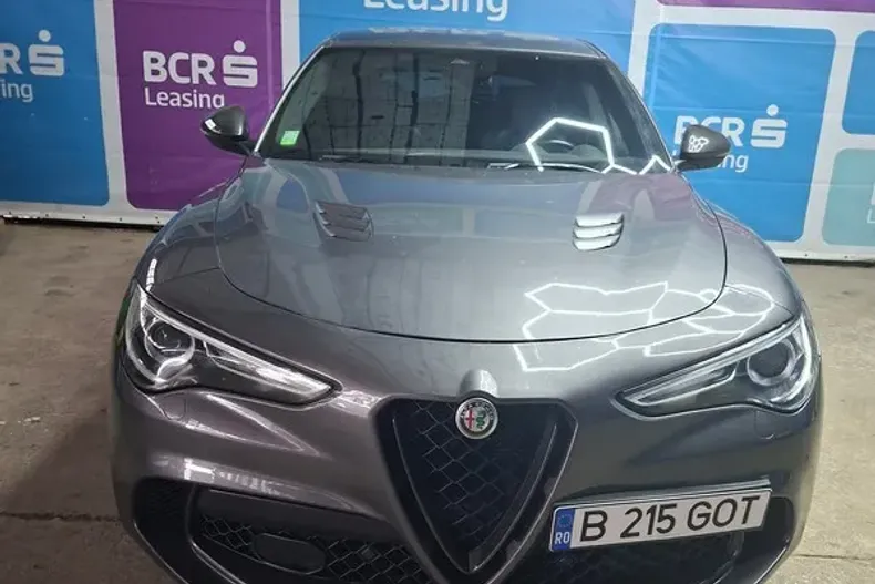 Alfa Romeo Stelvio din 2021 cu 80.138 km - oferta ALF171448 - foto 2