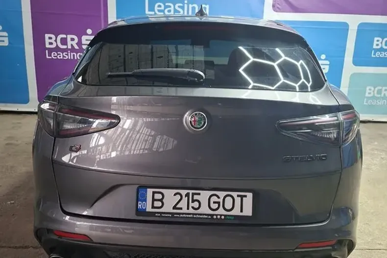 Alfa Romeo Stelvio din 2021 cu 80.138 km - oferta ALF171448 - foto 4