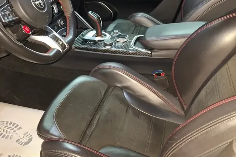 Alfa Romeo Stelvio din 2021 cu 80.138 km - oferta ALF171448 - foto 11