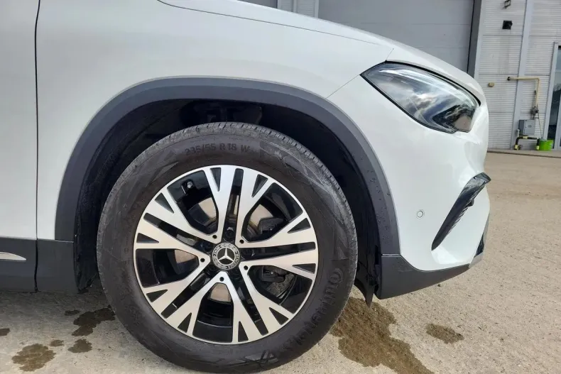 Mercedes-Benz GLA din 2023 cu 31.861 km - oferta MER171456 - foto 15