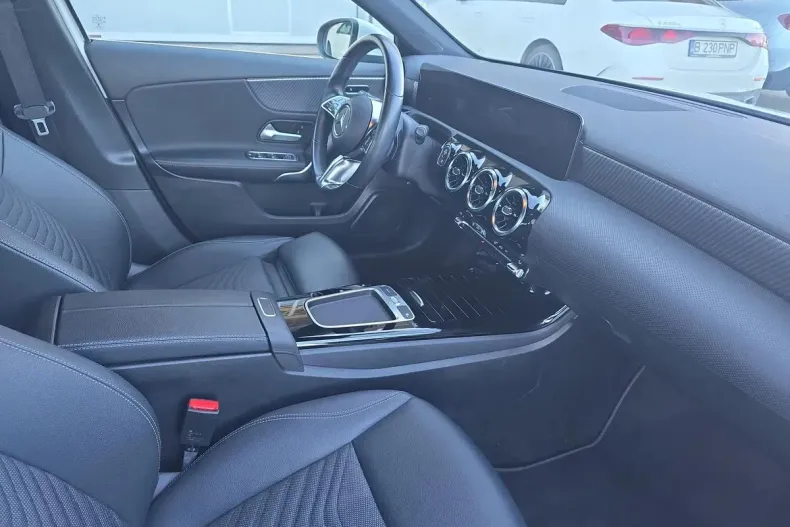 Mercedes-Benz A din 2023 cu 46.500 km - oferta MER171458 - foto 12