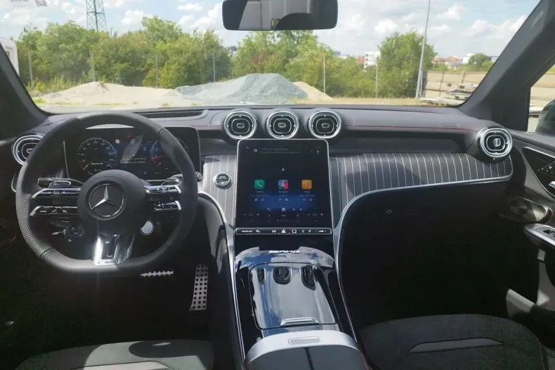 Mercedes-Benz GLC din 2025 cu 5.000 km - oferta MER171462 - foto 17