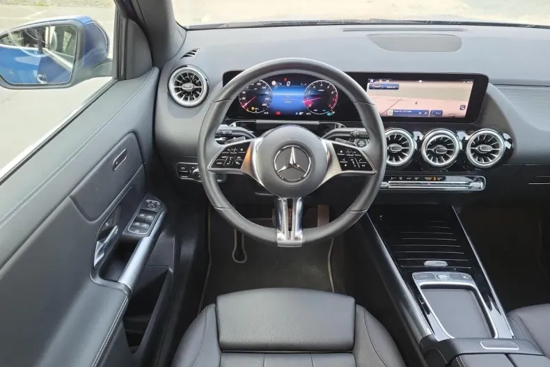 Mercedes-Benz GLA din 2024 cu 10.055 km - oferta MER171469 - foto 11