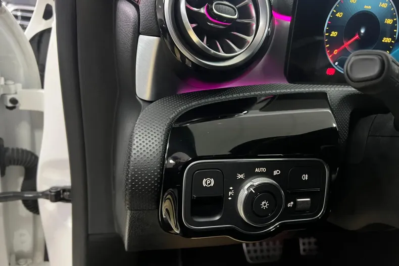 Mercedes-Benz CLA din 2022 cu 154.130 km - oferta MER171470 - foto 23