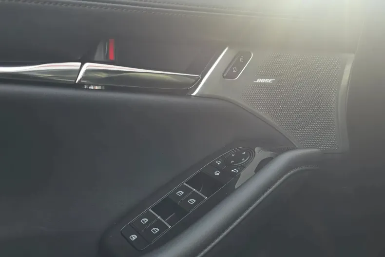 Mazda 3 din 2021 cu 101.699 km - oferta MAZ171477 - foto 8