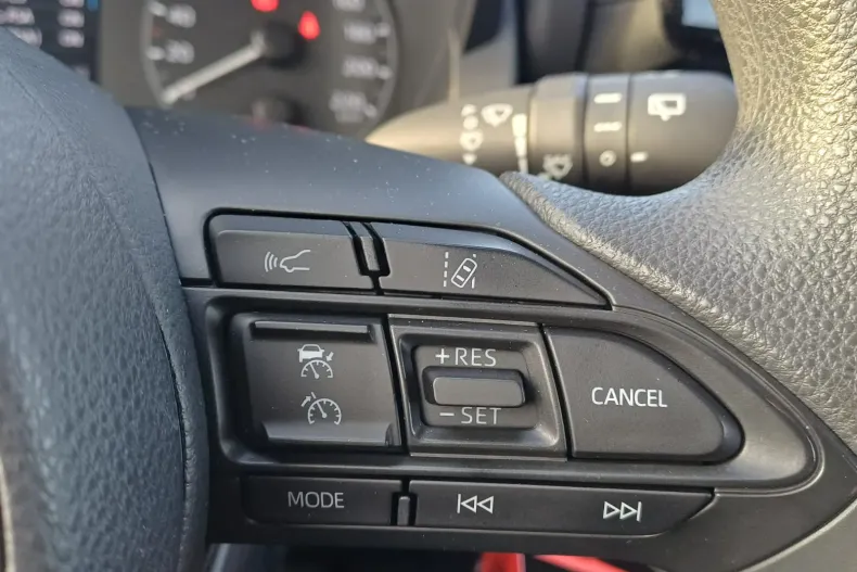 Toyota Yaris din 2022 cu 83.599 km - oferta TOY171478 - foto 15