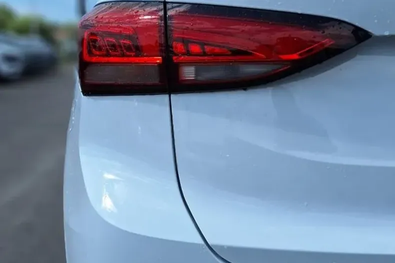 MG ZS din 2025 cu 2.110 km - oferta MG0171482 - foto 5