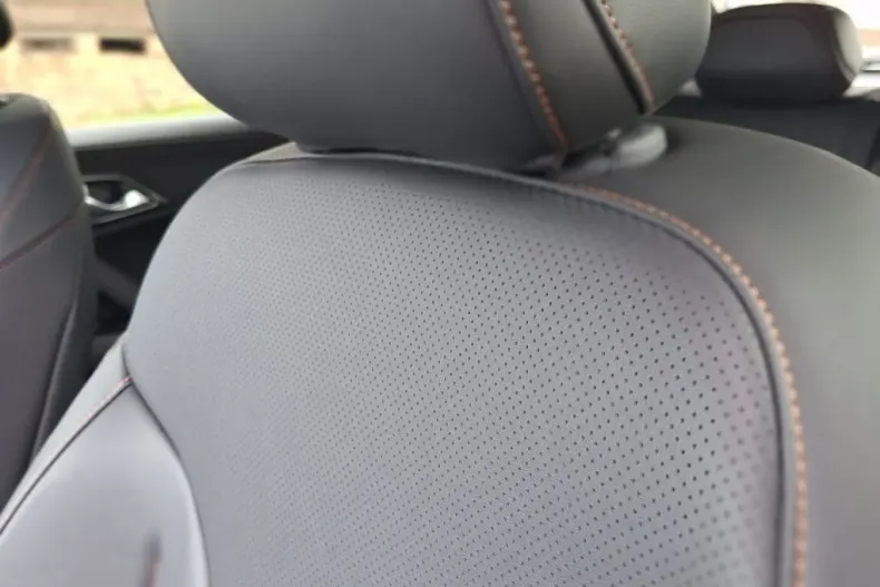 MG HS din 2024 cu 1 km - oferta MG0171489 - foto 17