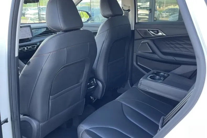 MG HS din 2025 cu 1 km - oferta MG0171490 - foto 25