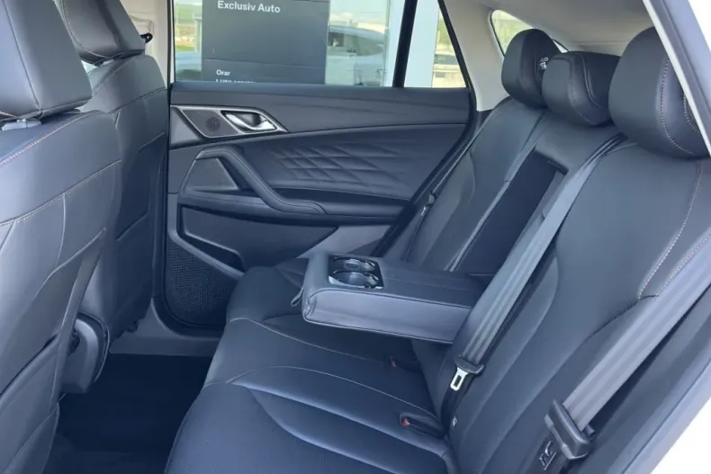 MG HS din 2025 cu 1 km - oferta MG0171490 - foto 26