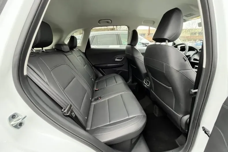 MG ZS HEV din 2025 cu 1 km - oferta MG0171492 - foto 5