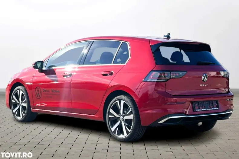 Volkswagen Golf din 2025 cu 10 km - oferta VOL171496 - foto 4