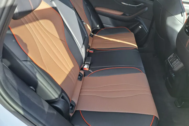 BYD SEAL U din 2025 cu 50 km - oferta BYD171498 - foto 20