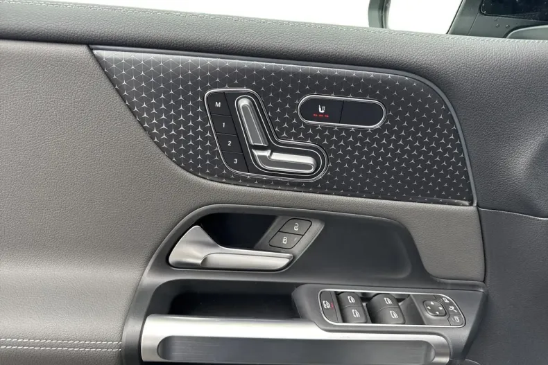 Mercedes-Benz EQB din 2024 cu 11.000 km - oferta MER171499 - foto 12