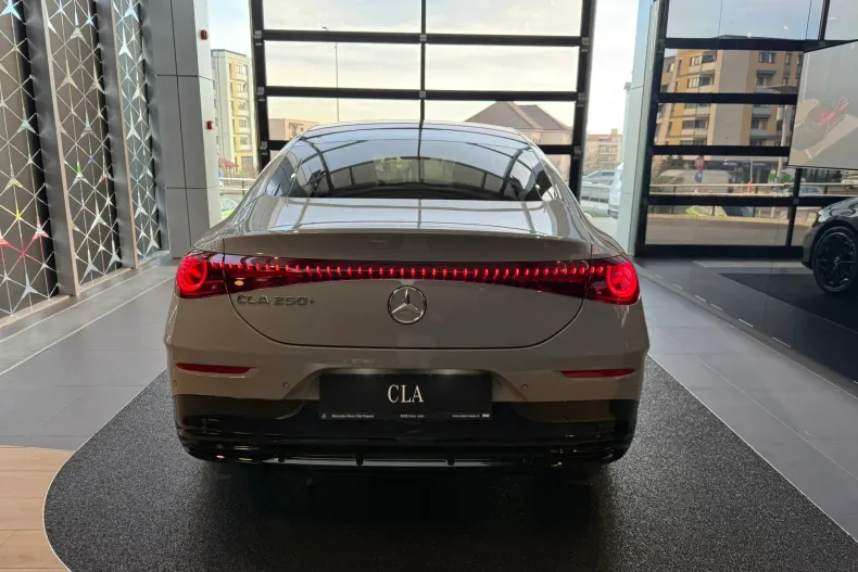 Mercedes-Benz CLA din 2025 cu 15 km - oferta MER171503 - foto 4