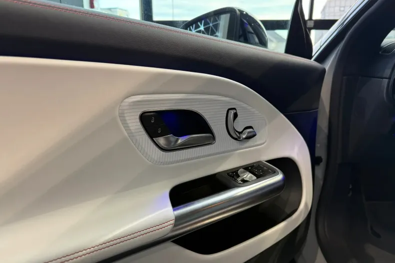 Mercedes-Benz CLA din 2025 cu 15 km - oferta MER171503 - foto 8