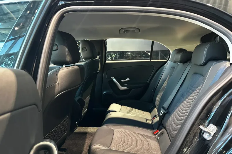 Mercedes-Benz A din 2025 cu 6 km - oferta MER171507 - foto 9