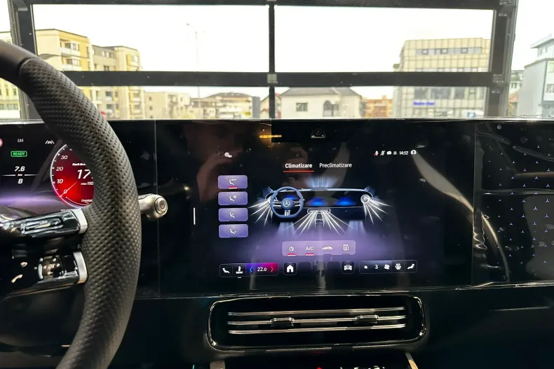 Mercedes-Benz CLA din 2025 cu 10 km - oferta MER171508 - foto 13