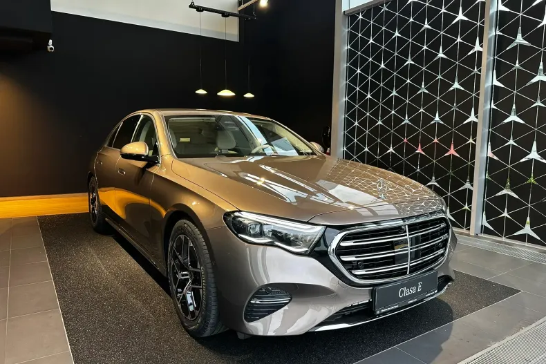 Mercedes-Benz E din 2025 cu 8 km - oferta MER171509 - foto 2