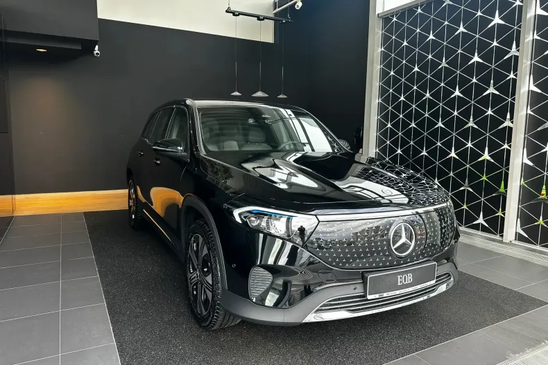 Mercedes-Benz EQB din 2025 cu 11 km - oferta MER171517 - foto 2