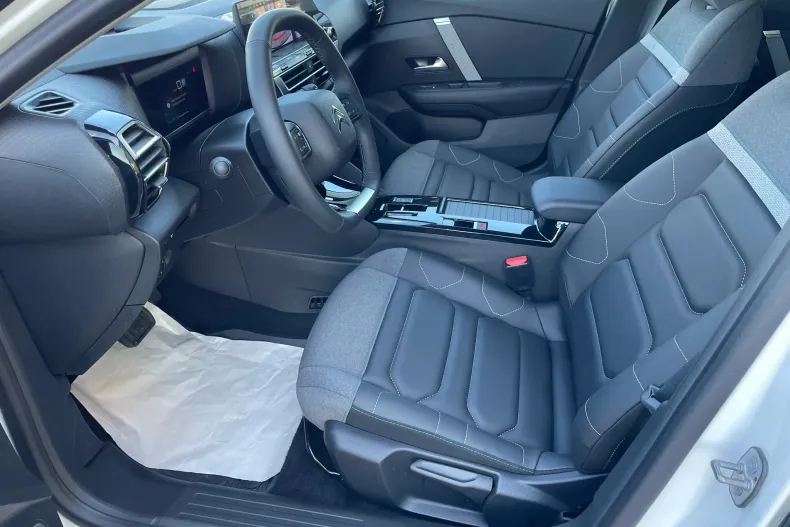 Citroën C4 din 2023 cu 50.000 km - oferta CIT171530 - foto 9