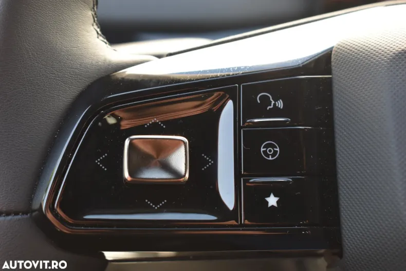 MG MG4 din 2024 cu 8.500 km - oferta MG0171542 - foto 13