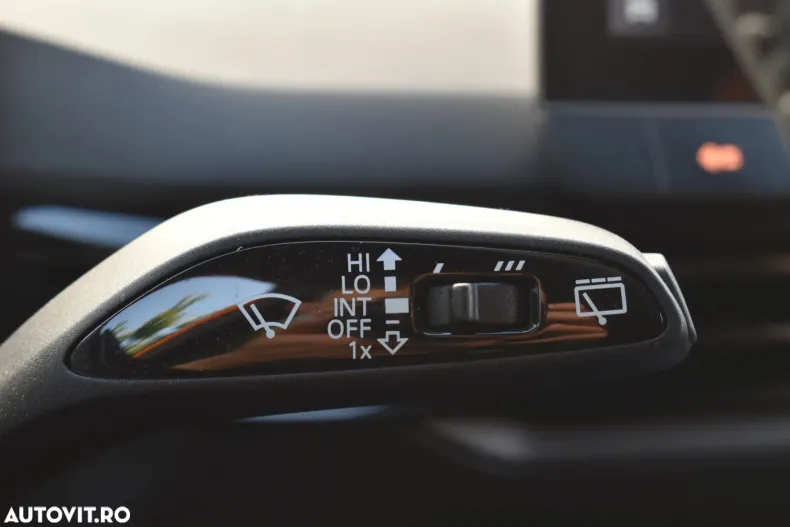 MG MG4 din 2024 cu 8.500 km - oferta MG0171542 - foto 16