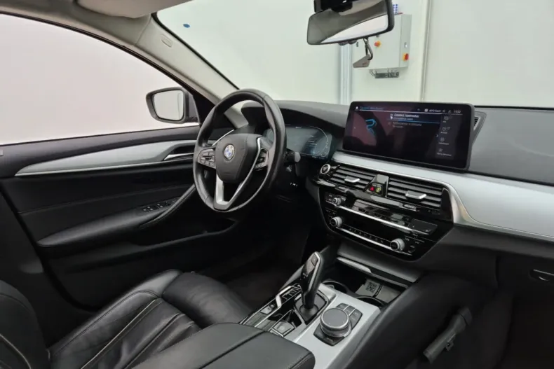 BMW Seria 5 din 2021 cu 112.926 km - oferta BMW171552 - foto 9