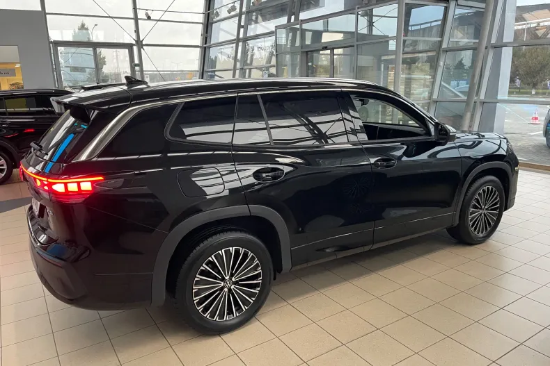 Volkswagen Tayron din 2025 cu 8 km - oferta VOL171555 - foto 6