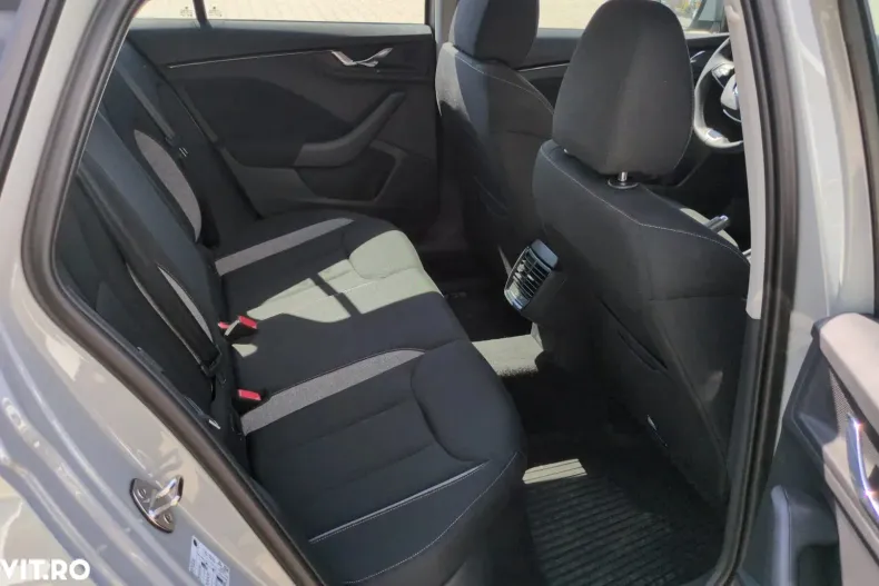 Skoda Scala din 2024 cu 3.900 km - oferta SKO171559 - foto 10