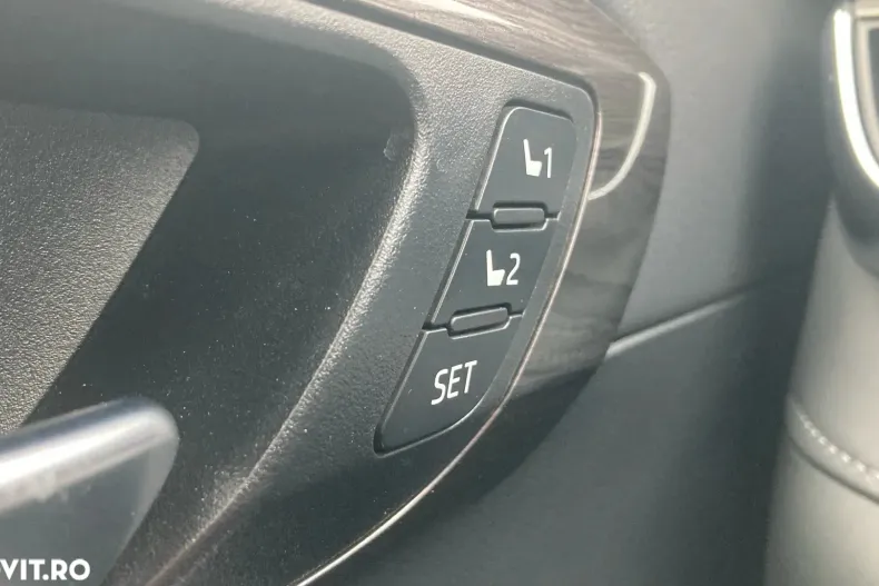 Toyota Highlander din 2021 cu 145.000 km - oferta TOY171561 - foto 13