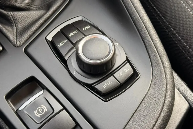 BMW X1 din 2020 cu 101.000 km - oferta BMW171563 - foto 32