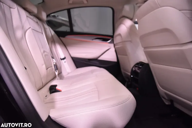 BMW Seria 5 din 2022 cu 92.181 km - oferta BMW171565 - foto 12