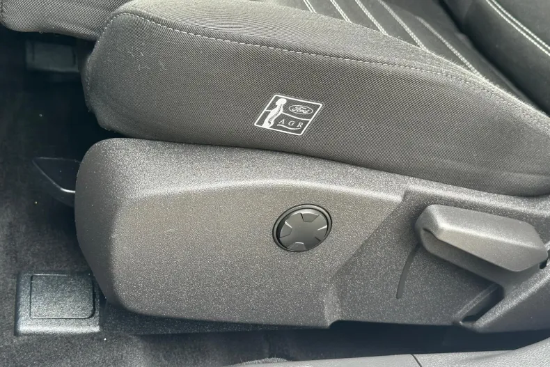 Ford Mondeo din 2020 cu 99.000 km - oferta FOR171566 - foto 23