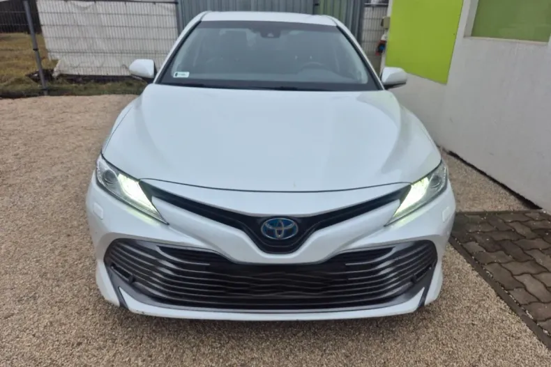 Toyota Camry din 2020 cu 159.500 km - oferta TOY171569 - foto 6