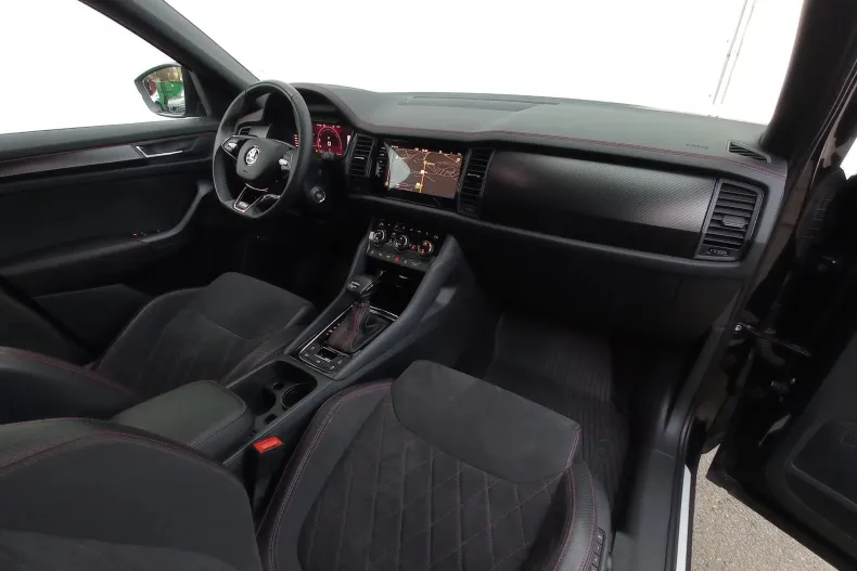 Skoda Kodiaq din 2023 cu 59.448 km - oferta SKO171580 - foto 21