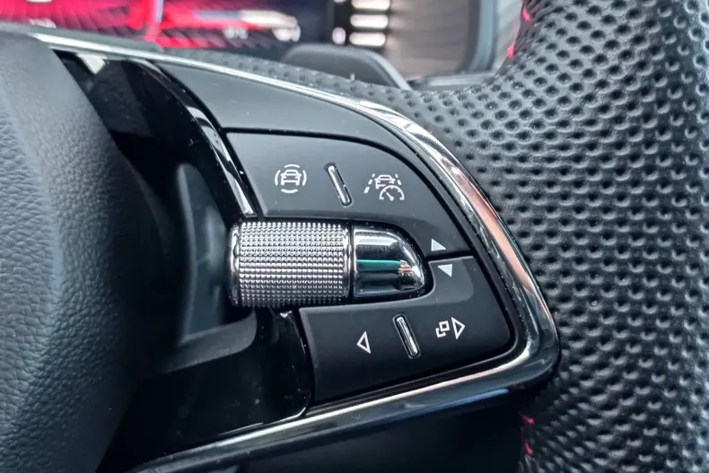 Skoda Kodiaq din 2023 cu 59.448 km - oferta SKO171580 - foto 31