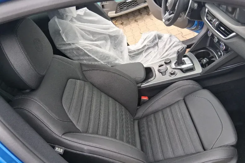 Alfa Romeo Stelvio din 2025 cu 1 km - oferta ALF171591 - foto 10