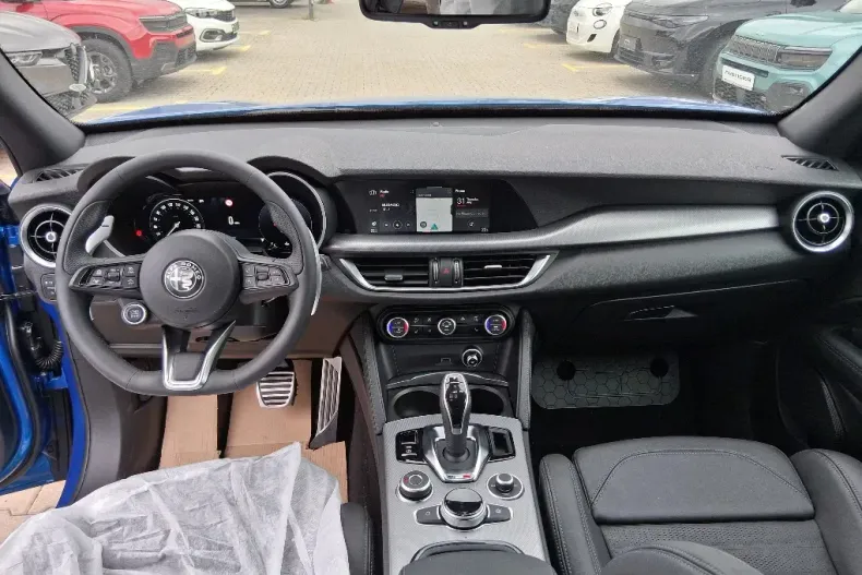 Alfa Romeo Stelvio din 2025 cu 1 km - oferta ALF171591 - foto 11