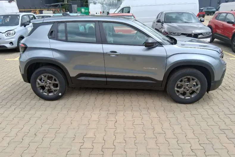 Jeep Avenger din 2025 cu 1 km - oferta JEE171592 - foto 4