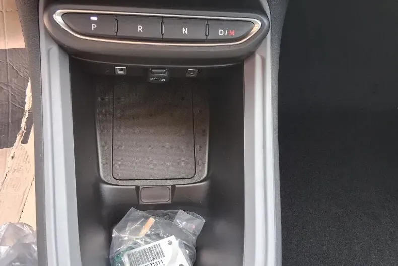 Jeep Avenger din 2025 cu 1 km - oferta JEE171594 - foto 10