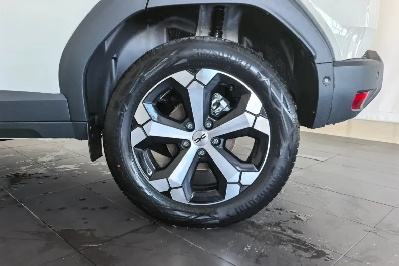 Dacia Duster din 2024 cu 41 km - oferta DAC171600 - foto 8