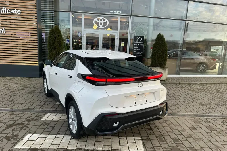 Toyota C-HR din 2025 cu 3 km - oferta TOY171601 - foto 4