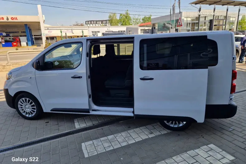 Toyota Proace din 2024 cu 4.943 km - oferta TOY171604 - foto 12
