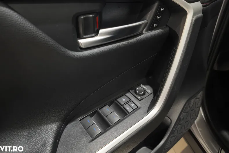 Toyota RAV4 din 2021 cu 132.800 km - oferta TOY171605 - foto 20