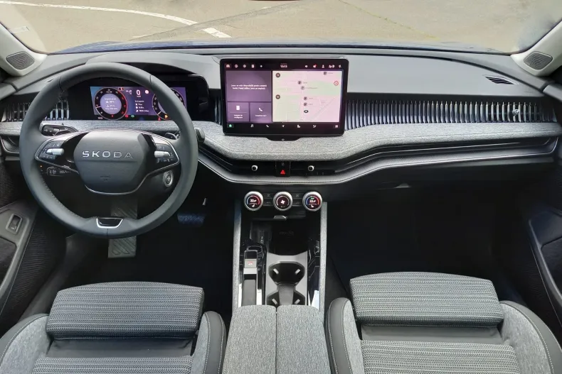 Skoda Superb din 2025 cu 4.000 km - oferta SKO171611 - foto 23